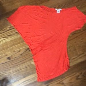 Show off your curves top